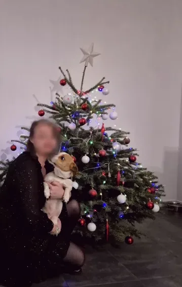 Asta, 38
