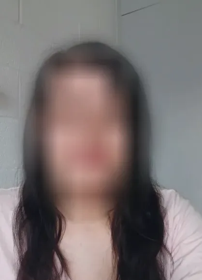 Josefine, 33