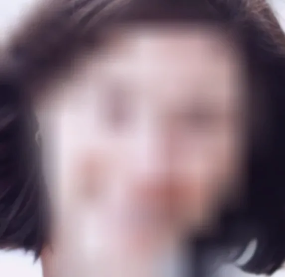 Selma, 40