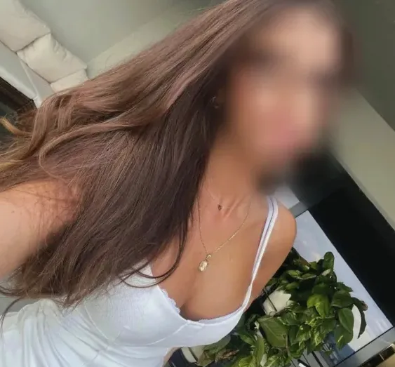 Signe, 30